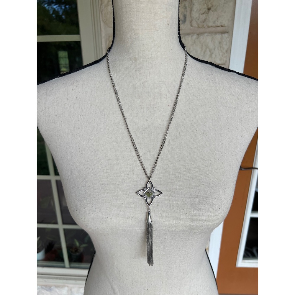 Lydell NYC Silver Tone Quatrefoil Tassel Pendant Long Curb Chain Necklace NWT